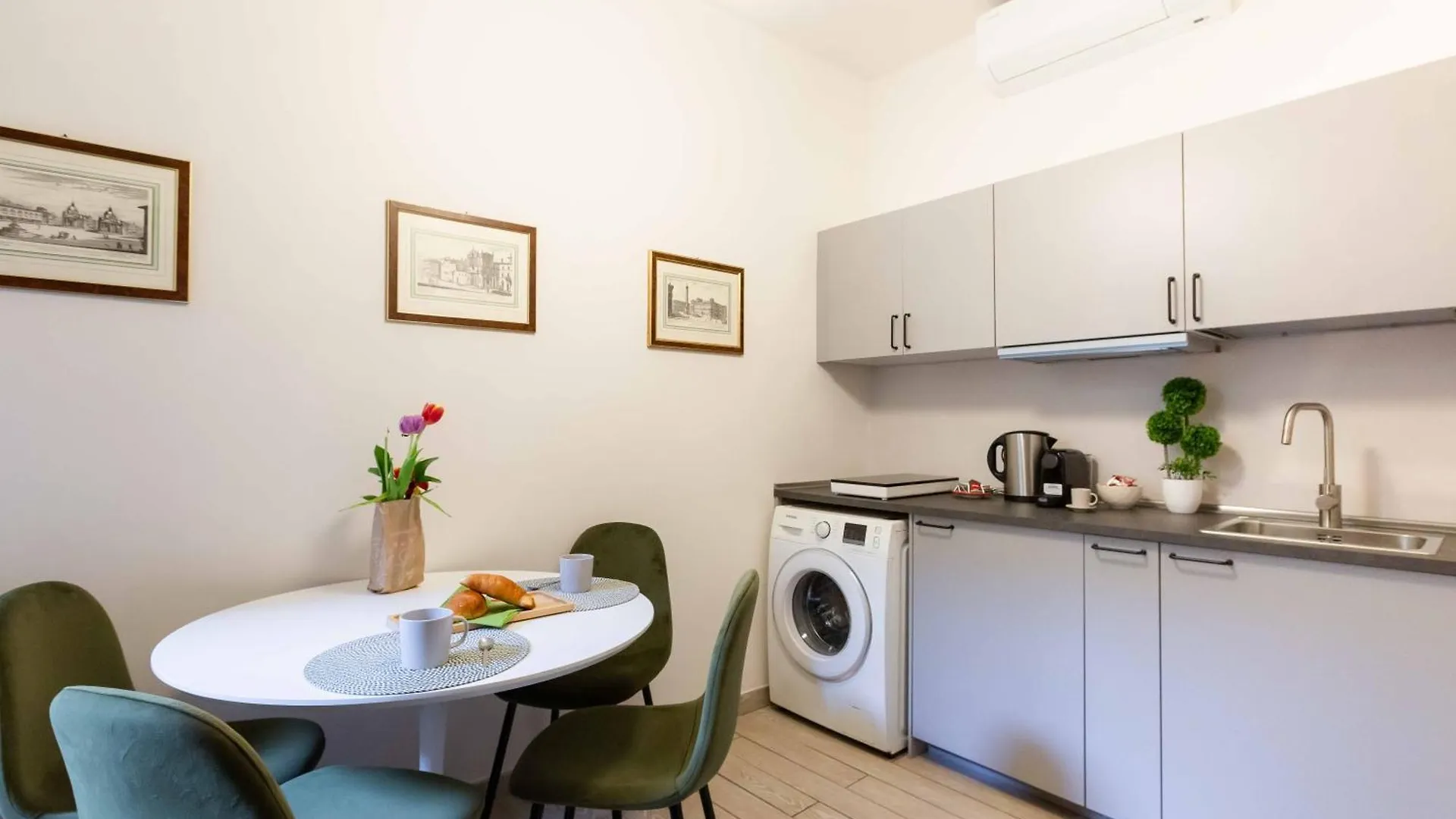 Renovated 2-Bdr Flat Statuto - Zen 51 Apartment Rome