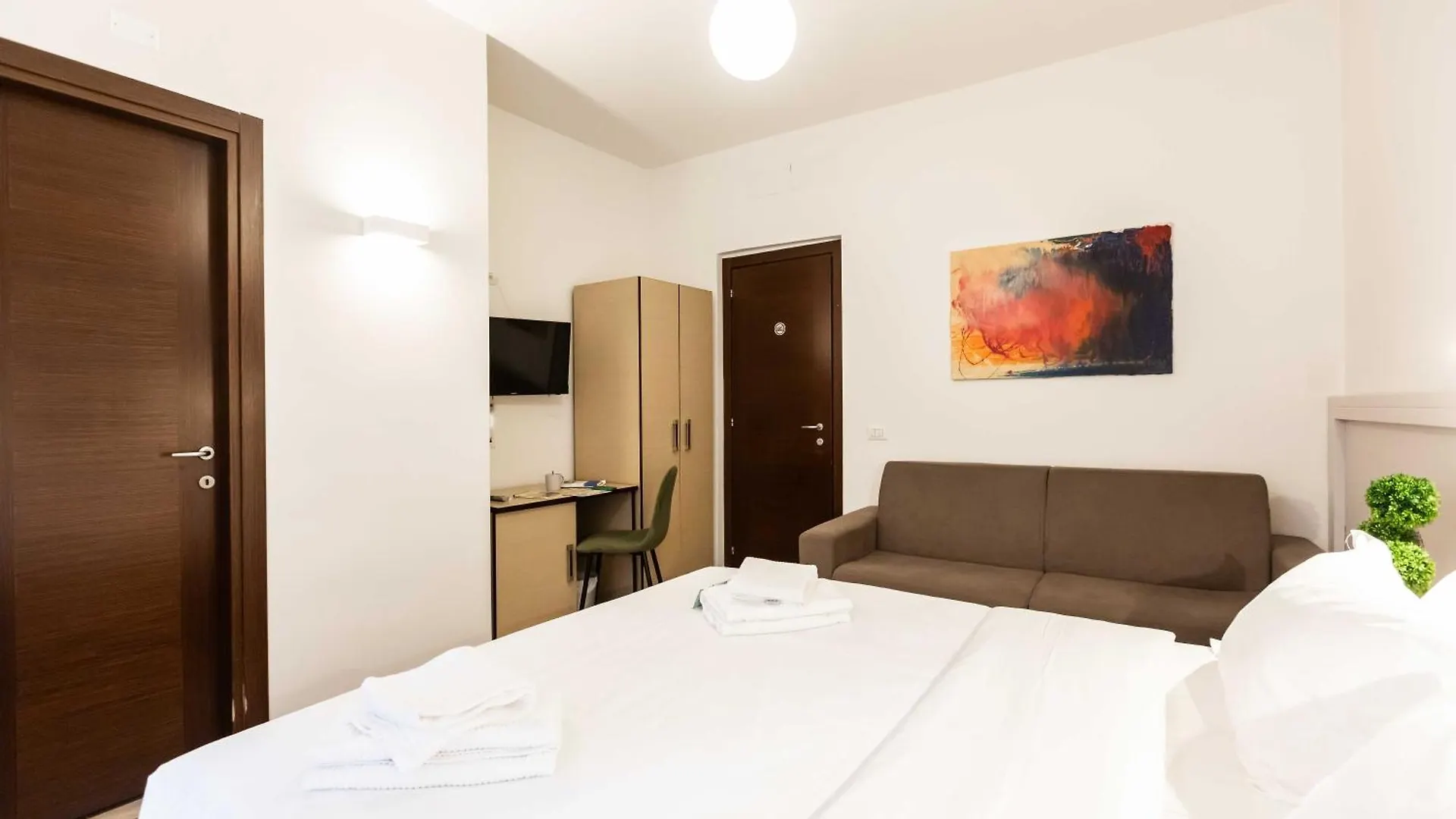 Renovated 2-Bdr Flat Statuto - Zen 51 Apartment Rome 0*,  Italy